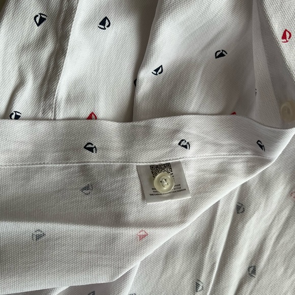 sailboat red/white/blue button up - Picture 5 of 9
